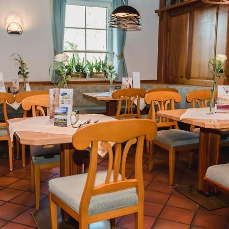 Gasthof Strauss Ansfelden Bagian luar foto